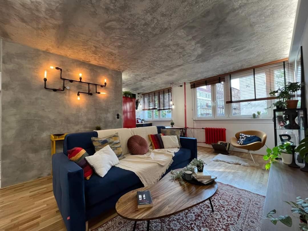 Modern Retro Apart ~ 800M Main Square Вроцлав Екстериор снимка